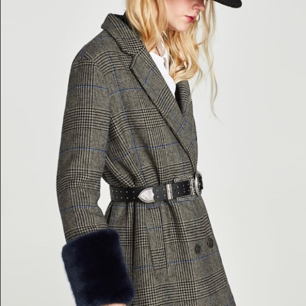 COPY - NWT Zara look alike Tartan Plaid Checked Coat with Fur Cuffs - Picture 4 of 8